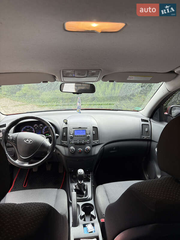 Hyundai i30 2011