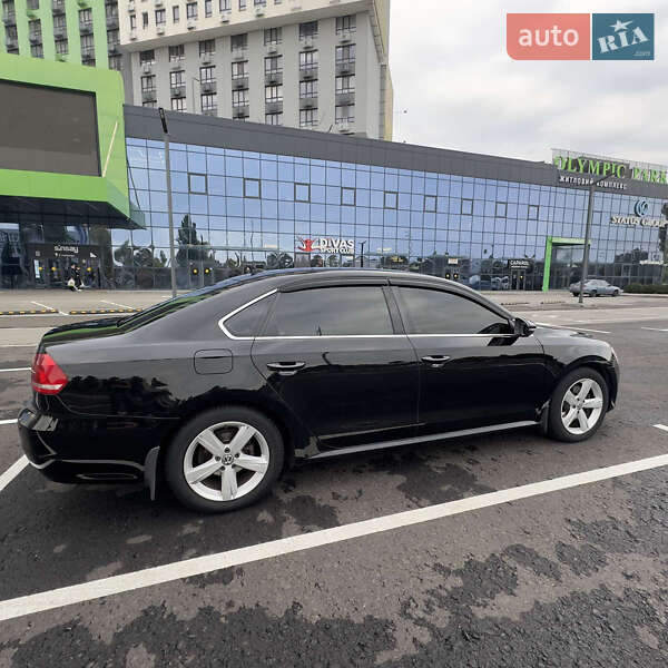 Volkswagen Passat 2011