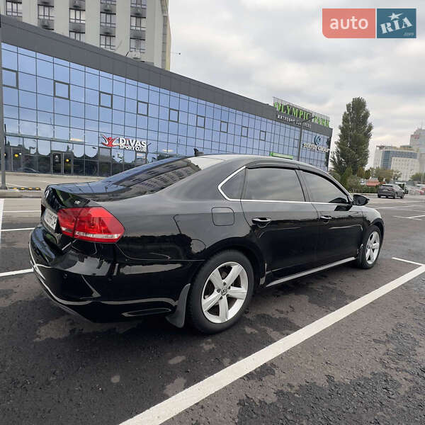 Volkswagen Passat 2011