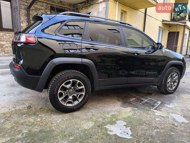 Jeep Cherokee 2019