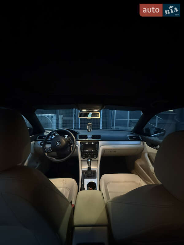 Volkswagen Passat 2013