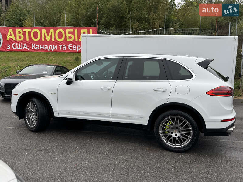 Porsche Cayenne 2015