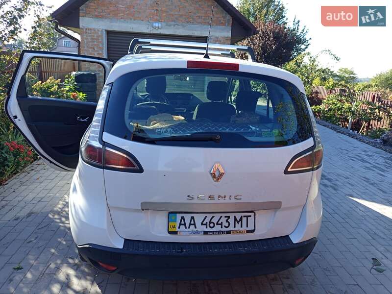 Renault Scenic 2013