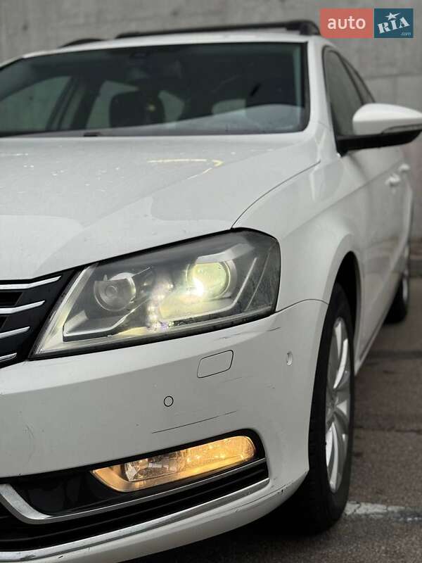 Volkswagen Passat 2012