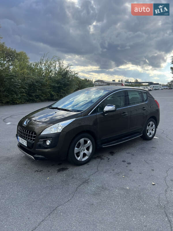 Peugeot 3008 2011
