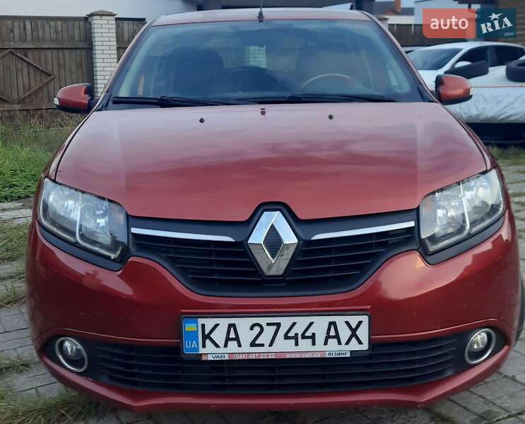 Renault Sandero 2014