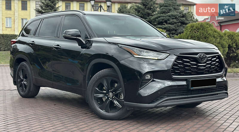 Toyota Highlander 2020