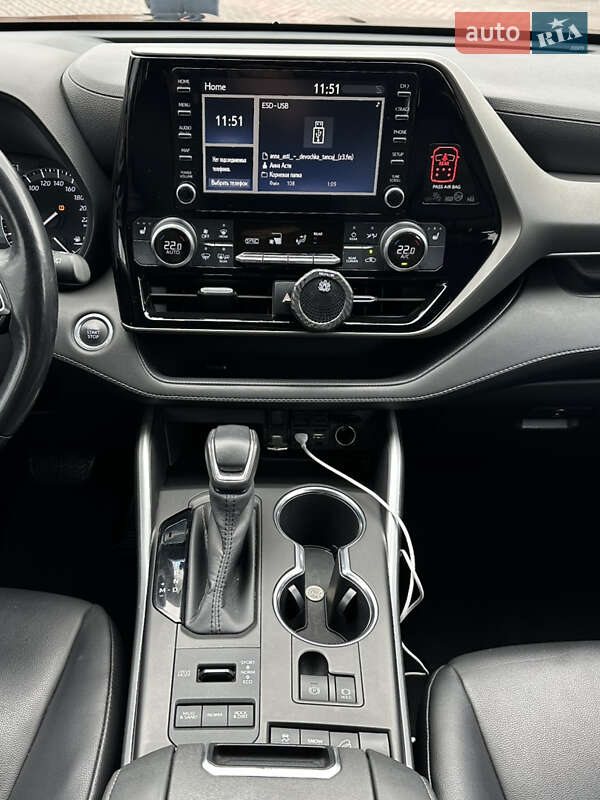 Toyota Highlander 2020