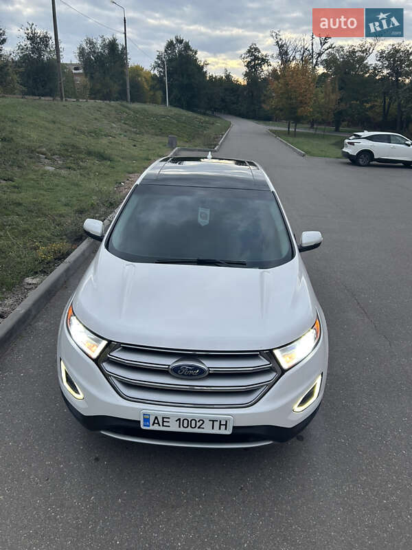 Ford Edge 2015