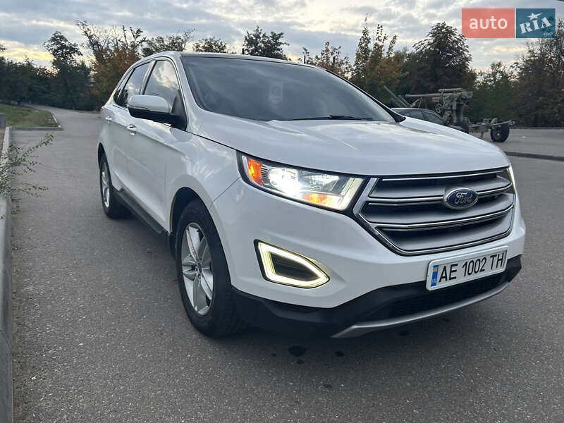 Ford Edge 2015