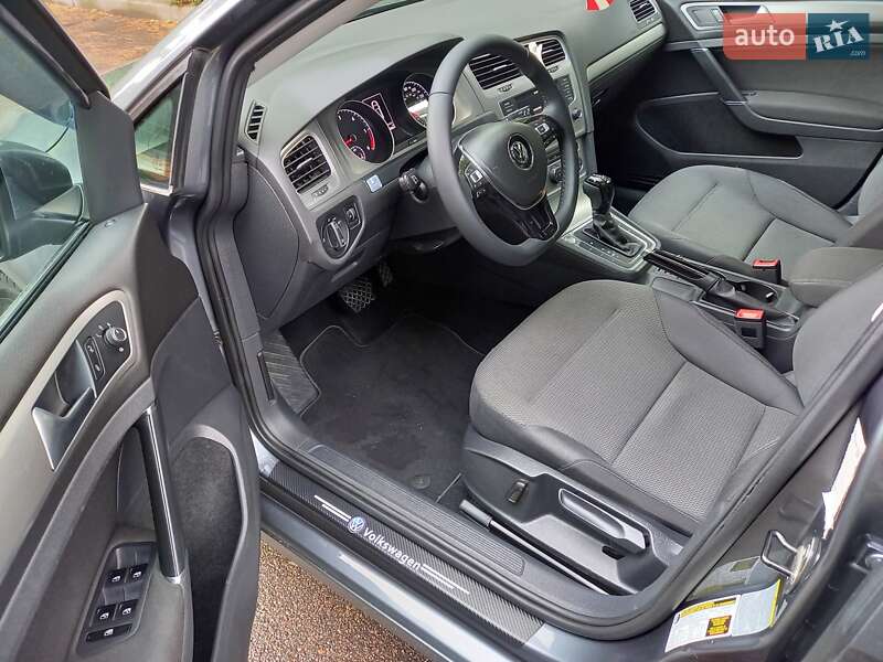 Volkswagen Golf 2015