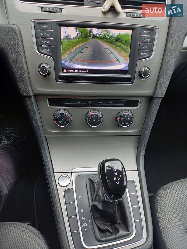 Volkswagen Golf 2015