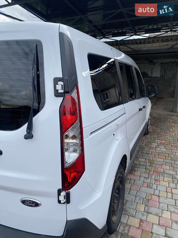 Ford Transit Connect 2014
