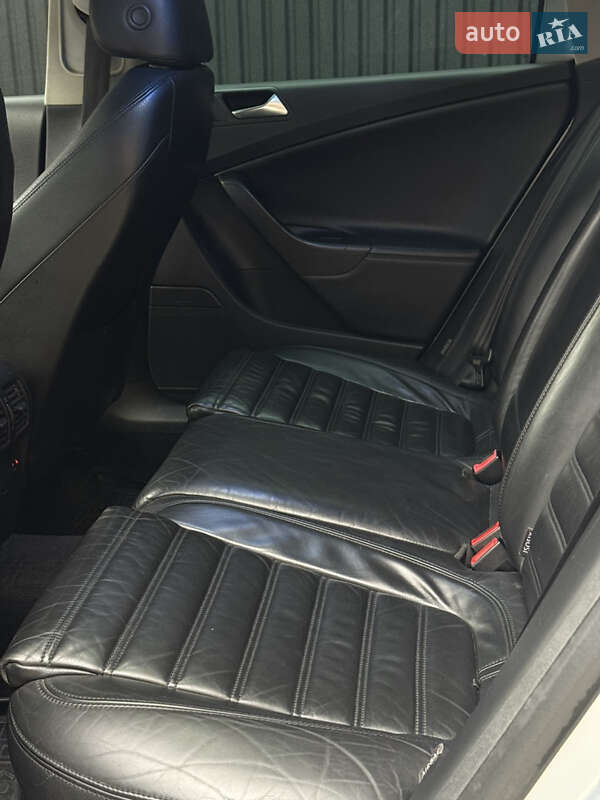 Volkswagen Passat 2010