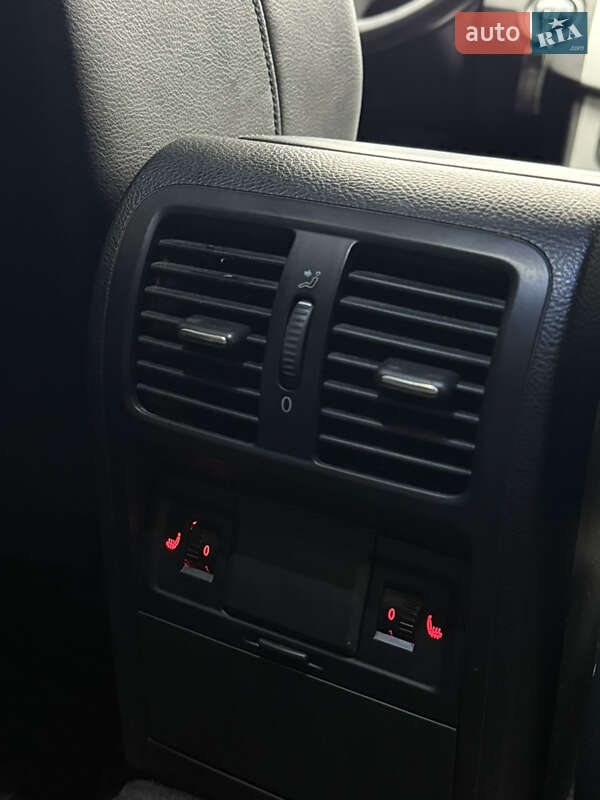 Volkswagen Passat 2010