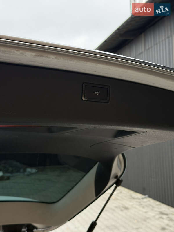 Volkswagen Passat 2010