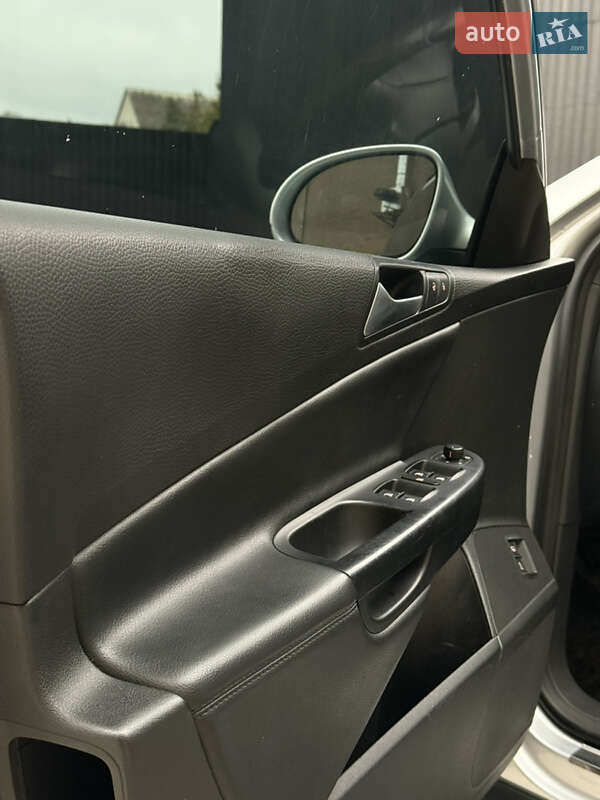 Volkswagen Passat 2010