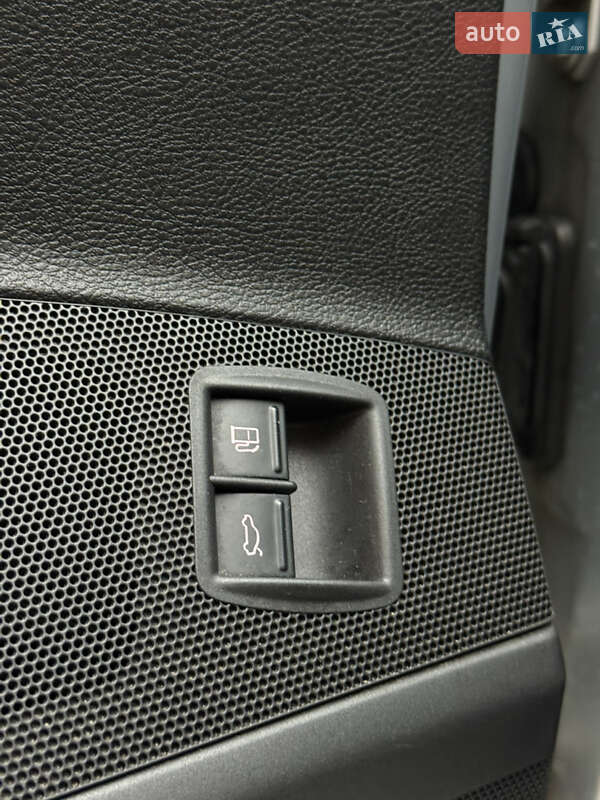 Volkswagen Passat 2010