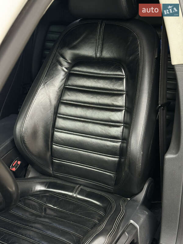 Volkswagen Passat 2010