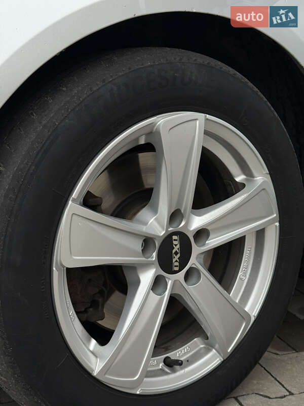 Volkswagen Passat 2010