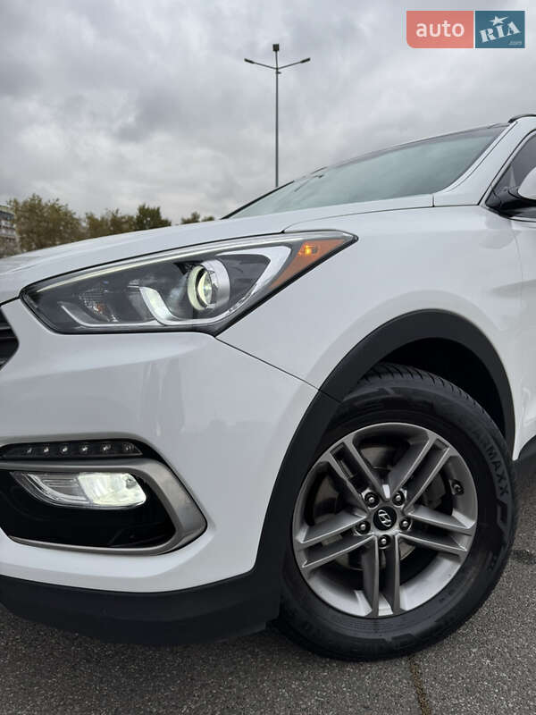Hyundai Santa FE 2016