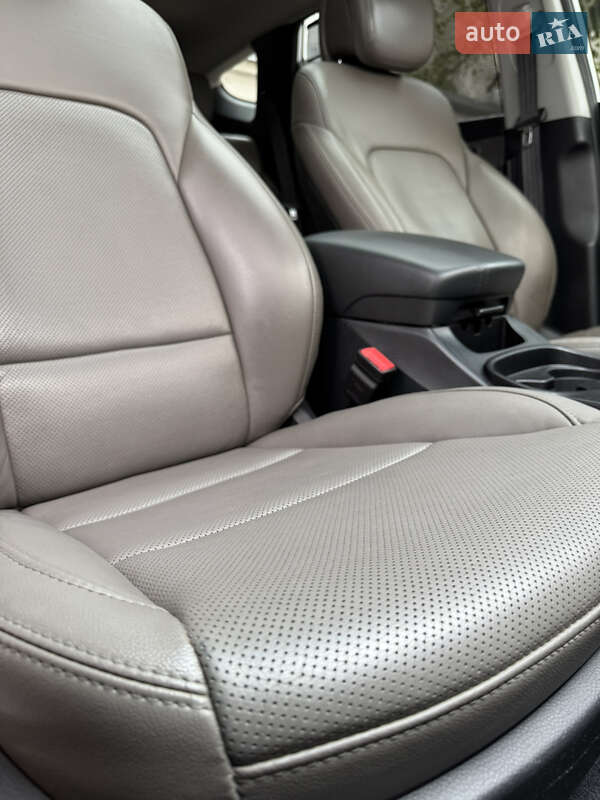 Hyundai Santa FE 2016