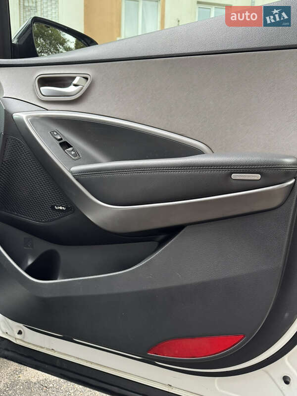 Hyundai Santa FE 2016