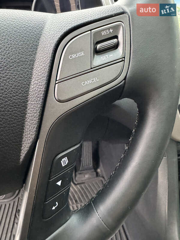 Hyundai Santa FE 2016