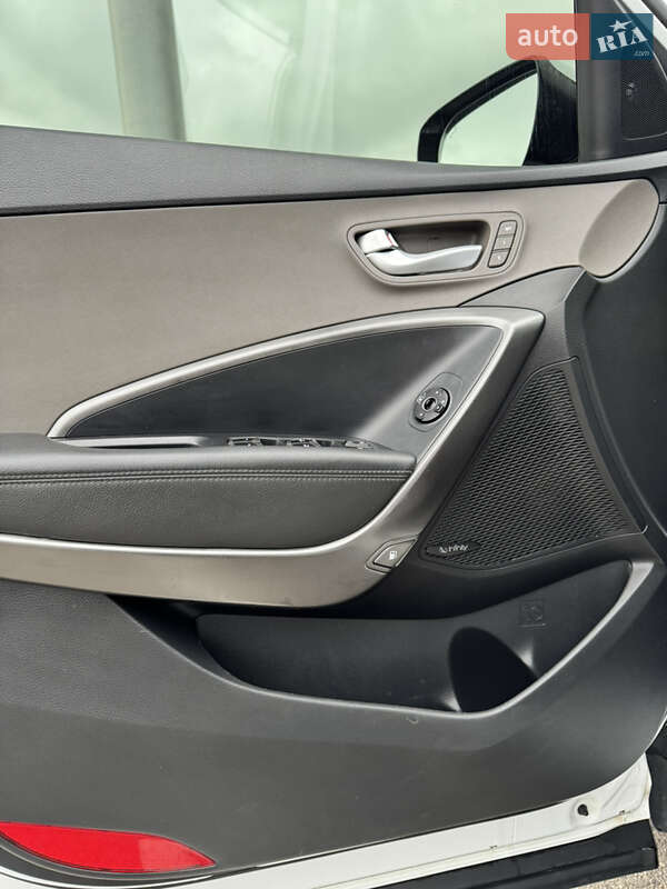 Hyundai Santa FE 2016