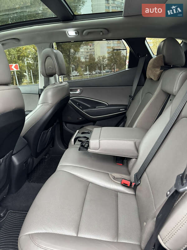 Hyundai Santa FE 2016