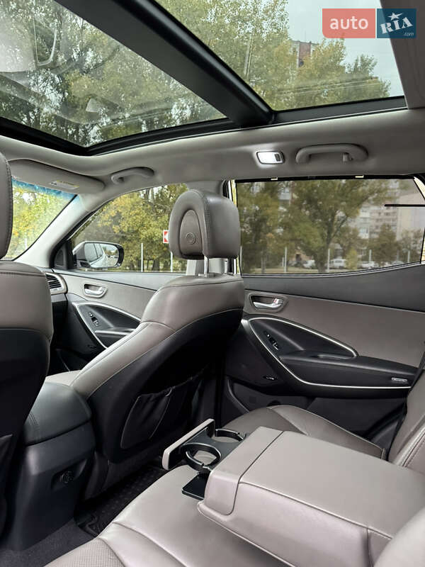 Hyundai Santa FE 2016