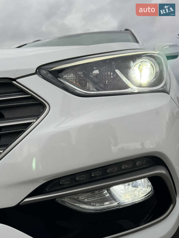 Hyundai Santa FE 2016