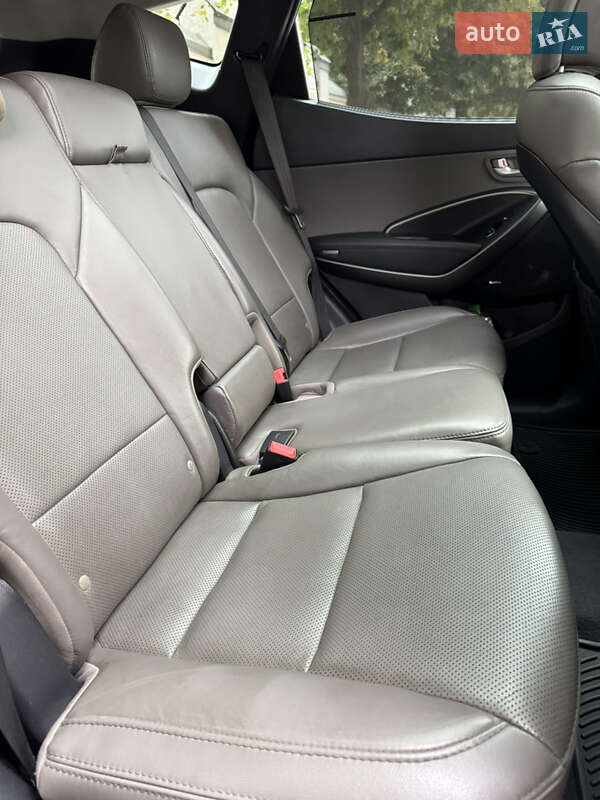 Hyundai Santa FE 2016