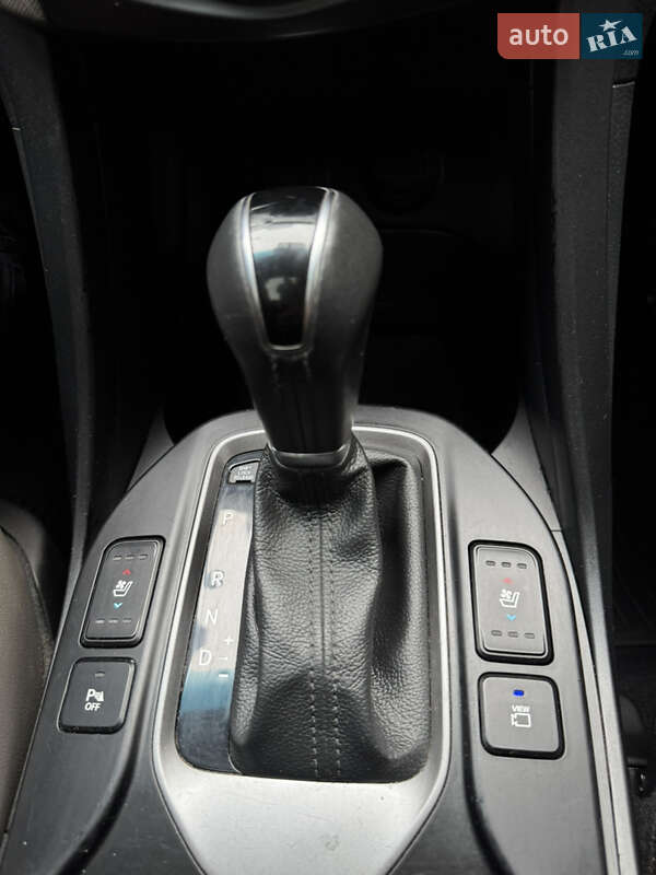 Hyundai Santa FE 2016