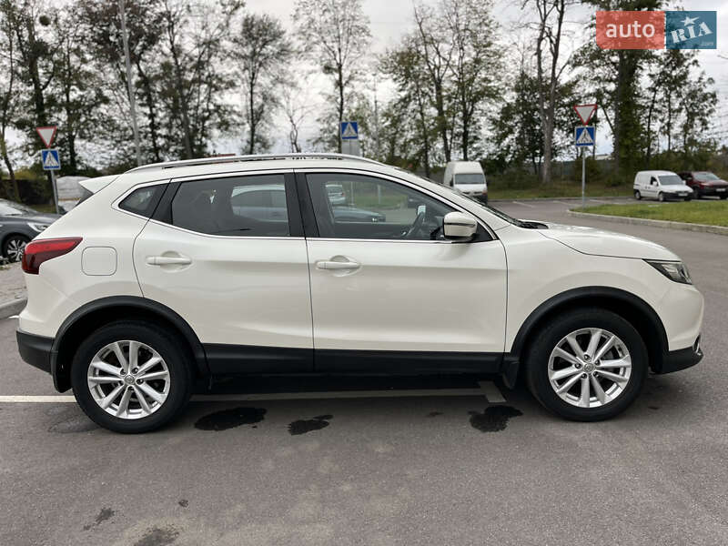 Nissan Rogue Sport 2017