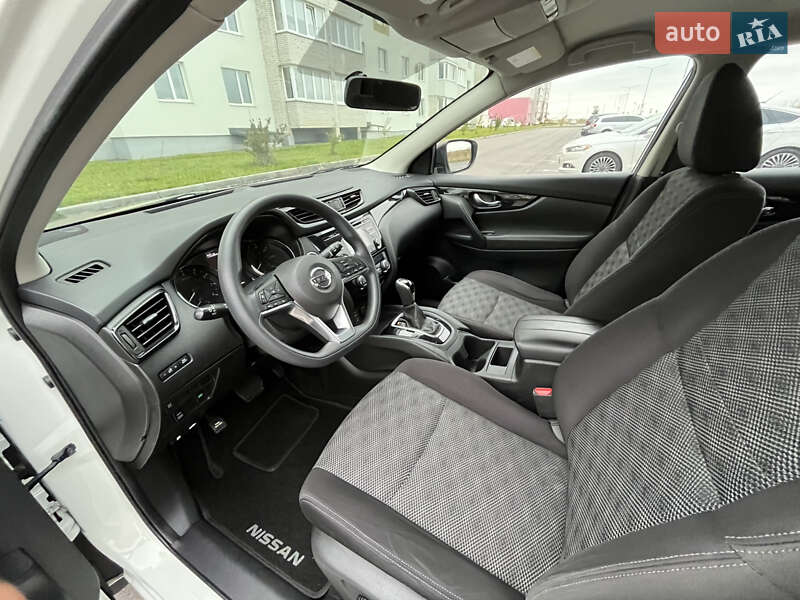 Nissan Rogue Sport 2017