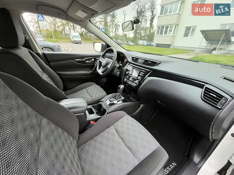 Nissan Rogue Sport 2017