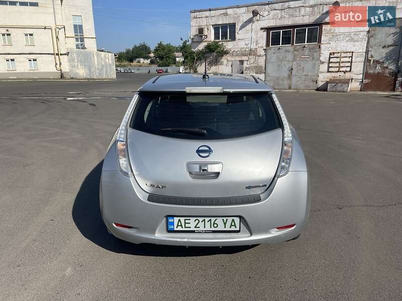Nissan Leaf 2014