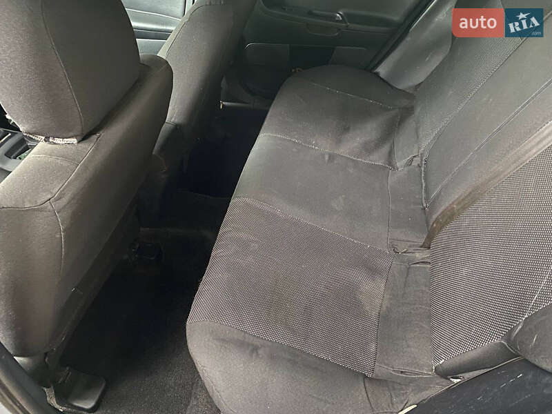 Mitsubishi Lancer 2013