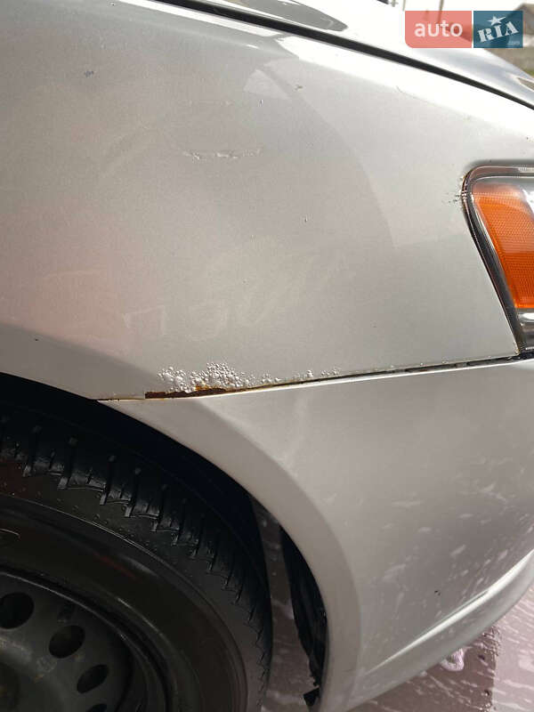 Mitsubishi Lancer 2013