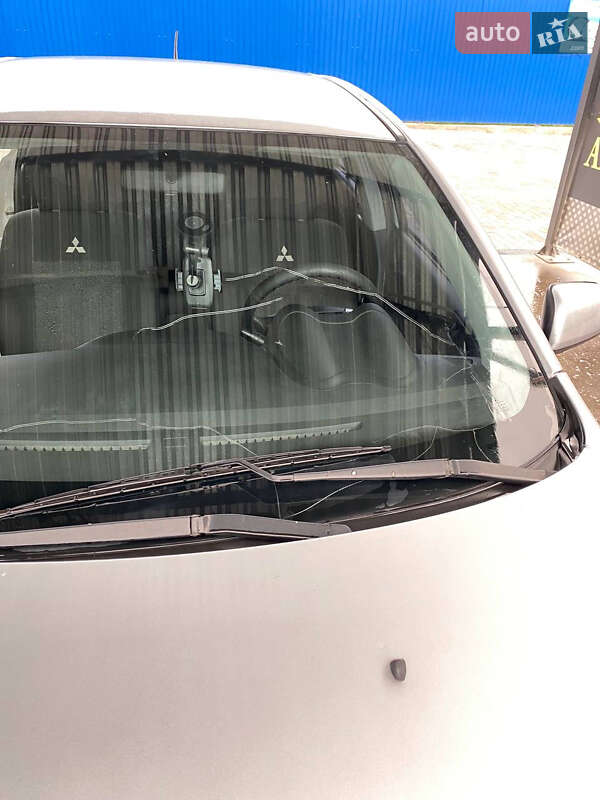 Mitsubishi Lancer 2013