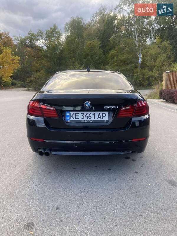 BMW 5 Series 2012