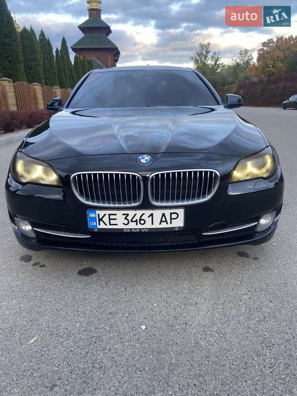 BMW 5 Series 2012
