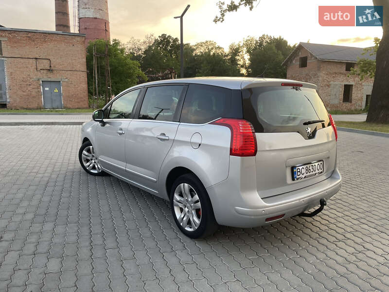 Peugeot 5008 2010