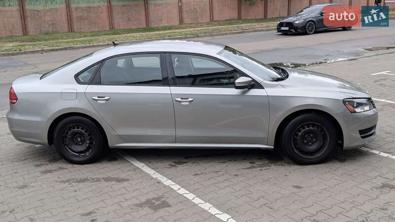 Volkswagen Passat 2013