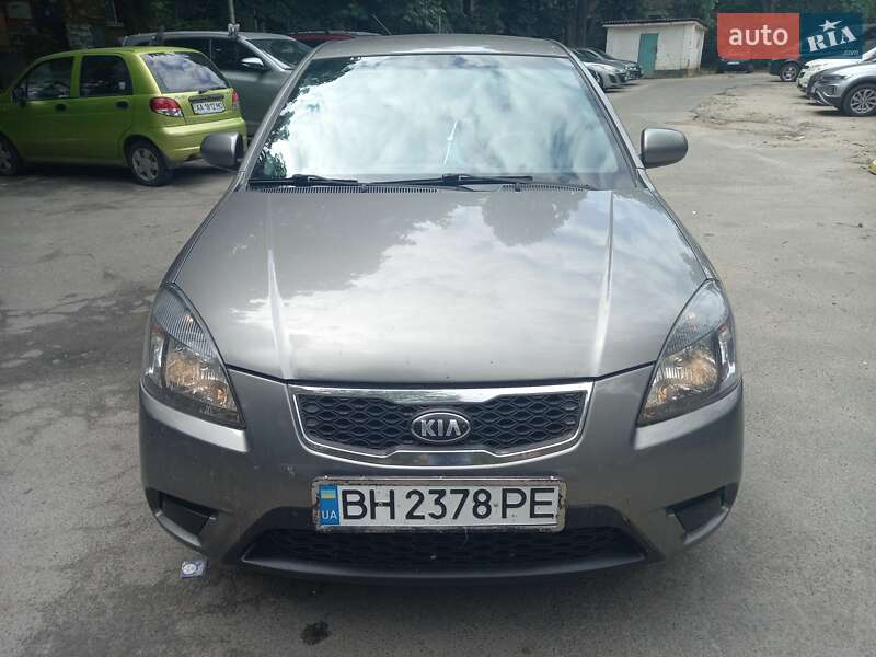 Kia Rio 2010