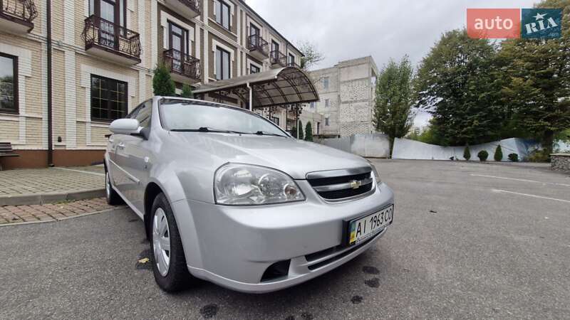 Chevrolet Lacetti 2011