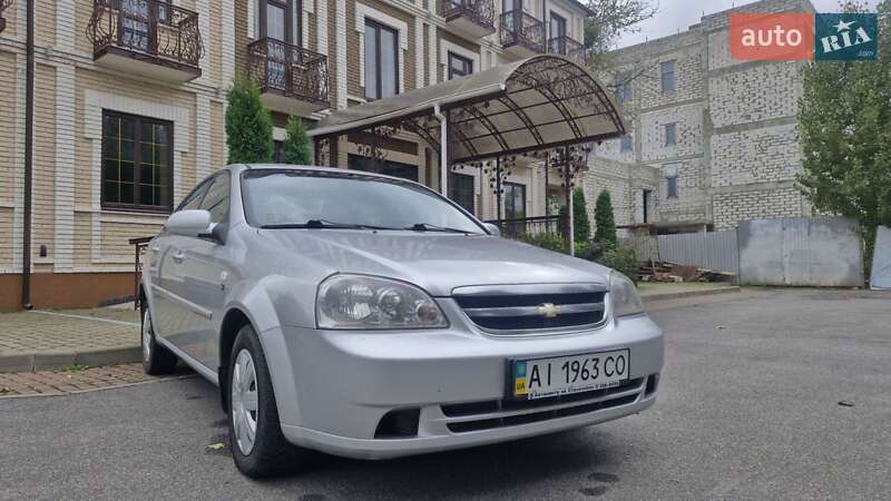 Chevrolet Lacetti 2011