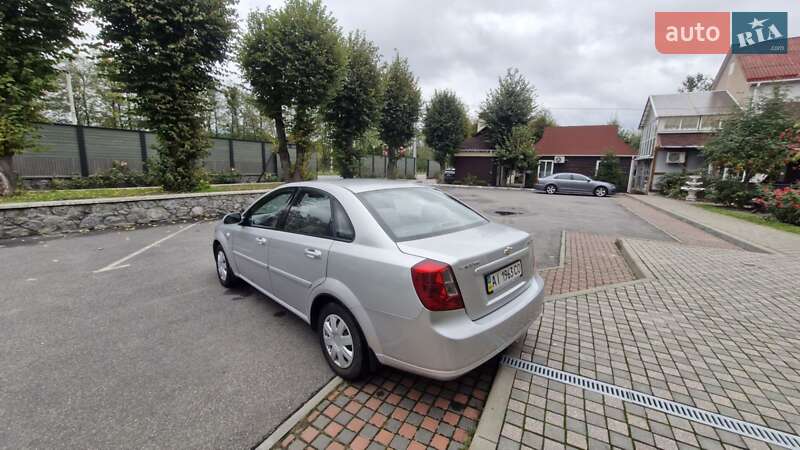 Chevrolet Lacetti 2011