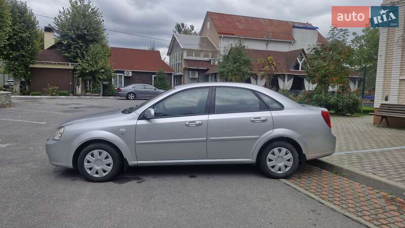 Chevrolet Lacetti 2011